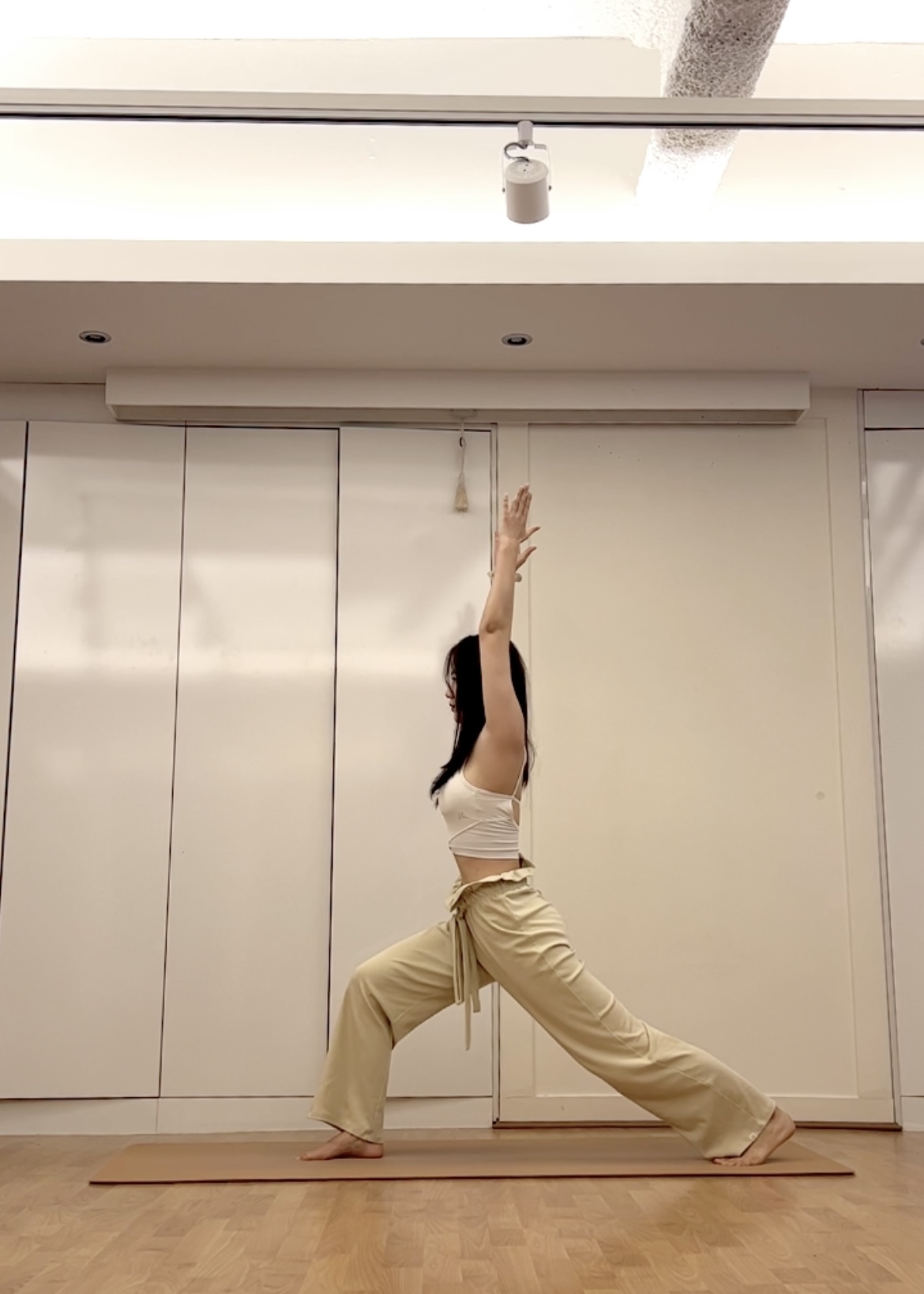다리가 예뻐지는 빈야사 시퀀스